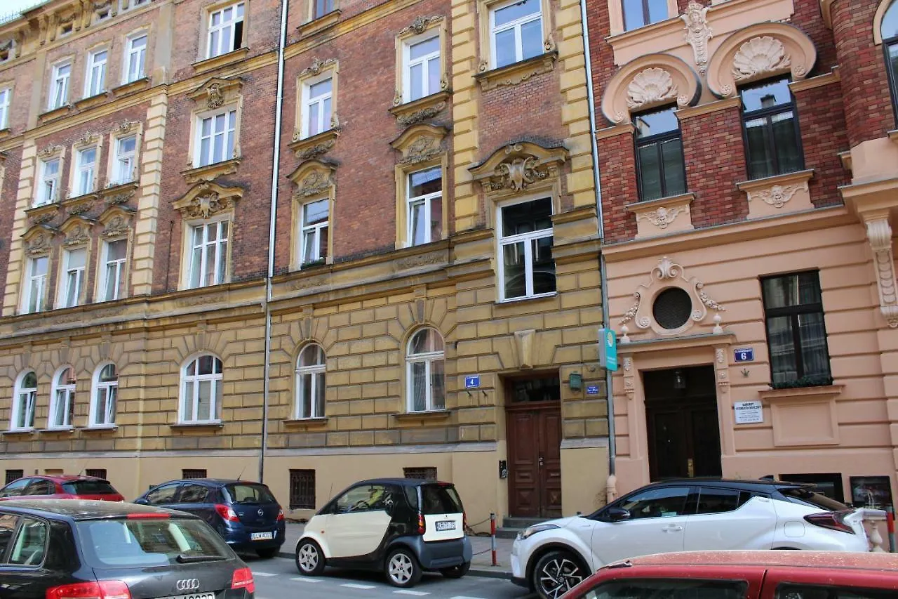 Planty Gardens Apartments Krakow 0*,  Polonya