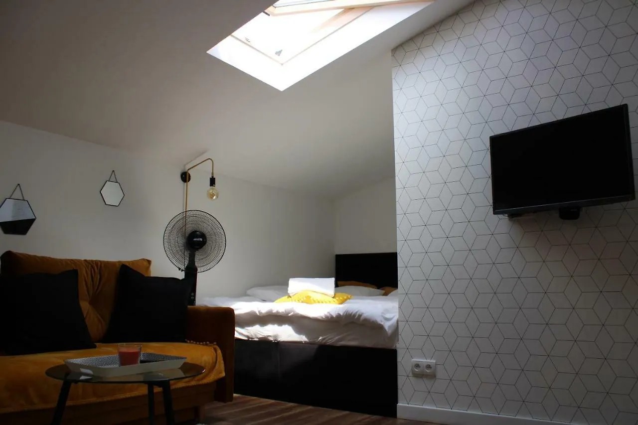 Planty Gardens Apartments Krakow Polonya